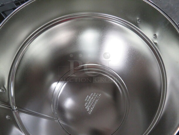 One NEW Metal Seafood Bucket With Lid.  - Image 2 of 2