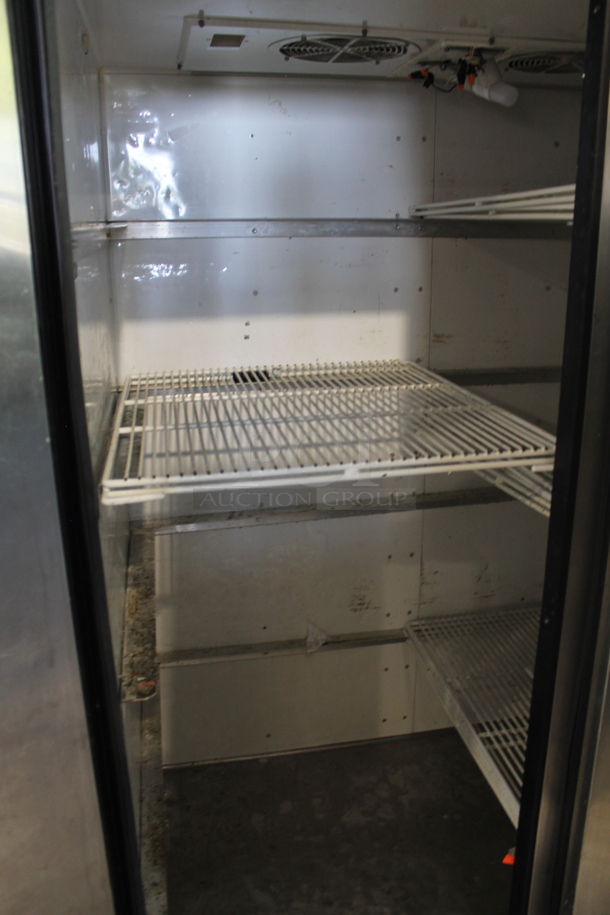 True TG2R-2S Stainless Steel Commercial 2 Door Reach In Cooler w/ Poly Coated Racks on Commercial Casters. 115 Volts, 1 Phase. Tested and Working! - Image 2 of 4
