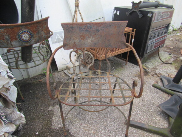Metal Patio Chair With Patina And An AWESOME Sunflower Tile On The Back. 2XBID - Image 3 of 4