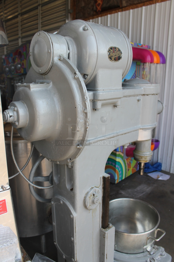 Hobart Metal Commercial Floor Style 40 Quart Planetary Dough Mixer w/ Stainless Steel Mixing Bowl. 208-240 Volts, 3 Phase. - Image 7 of 12