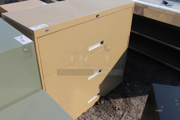 Tan Metal 3 Drawer Filing Cabinet. - Image 2 of 3