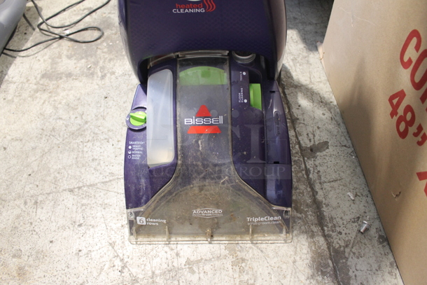 BRAND NEW SCRATCH AND DENT! Bissell 1799 ProHeatPet Vacuum Cleaner. 120 Volts, 1 Phase. Tested and Working! - Image 3 of 9