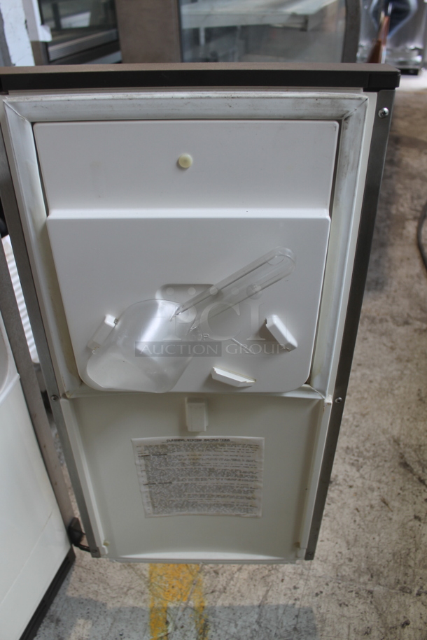 Manitowoc SMS050A002 Stainless Steel Commercial Self Contained Undercounter Slim Line Ice Machine. 115 Volts, 1 Phase. - Image 4 of 6