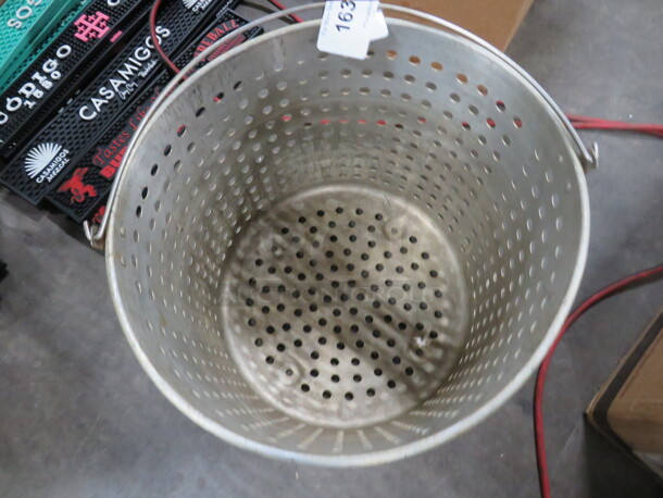 One Aluminum Steamer Basket. 17X15 - Image 2 of 2
