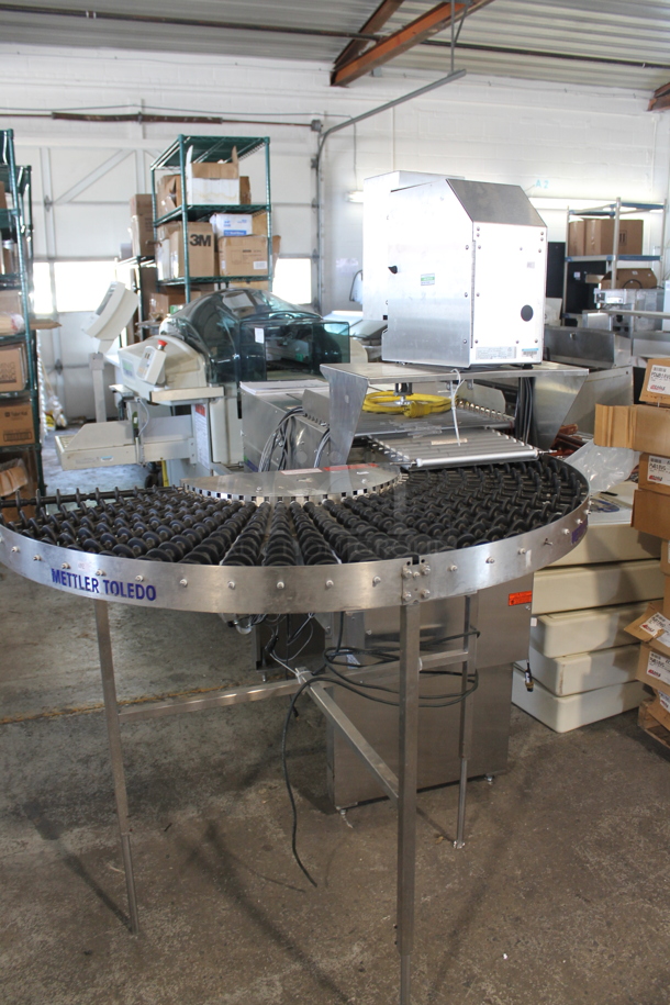 Mettler Toledo Model 0647 Solo Max Commercial Floor Style Scale w/ Model 0317 Stainless Steel Labeler and Model 0925 Stainless Steel Conveyor. 100-240 Volts, 1 Phase.  - Image 4 of 12