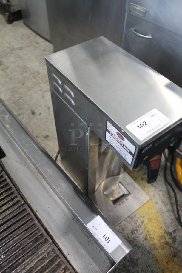 Curtis FBD500GT62A000 Stainless Steel Commercial Coffee Machine w/ Hot Water Dispenser and Poly Brew Basket. 120/220 Volts, 1 Phase. - Image 2 of 7