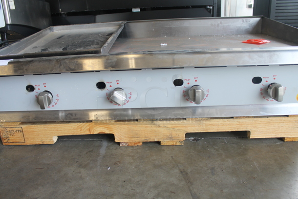 BRAND NEW SCRATCH AND DENT! Cooking Performance Group 351GTCPG48NL Stainless Steel Commercial Countertop Natural Gas Powered 48" Gas Countertop Griddle with Flame Failure Protection and Thermostatic Controls. 120,000 BTU. - Image 4 of 6