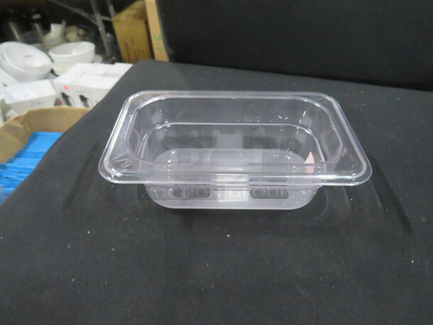 One NEW 1/9 Size Food Storage Container.