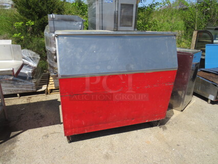 One Ice Bin. 53X32X49