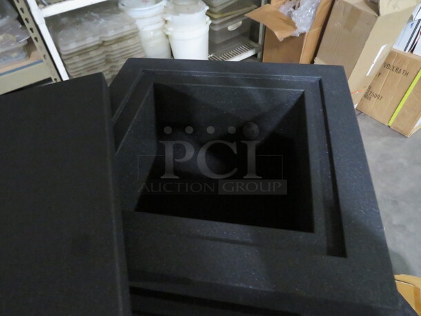 One NEW Cubic C3 Pujadas. 9X9X7 - Image 2 of 2