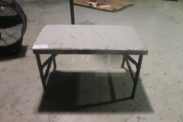 Table on Metal Legs. - Image 1 of 3