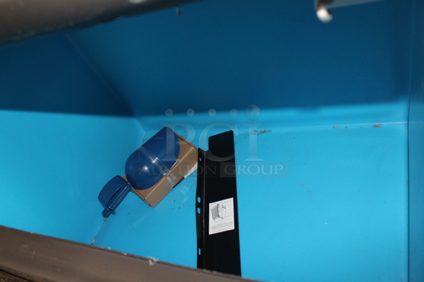 BRAND NEW SCRATCH AND DENT! 2023 Manitowoc IYT1500A-261A Stainless Steel Commercial Ice Head on Commercial Ice Bin. 208-230 Volts, 1 Phase.  - Image 8 of 12