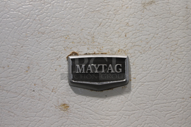 Maytag M1TXEGMYW01 Metal Cooler Freezer Combo. 115 Volts, 1 Phase. Tested and Powers On But Does Not Get Cold - Image 2 of 7