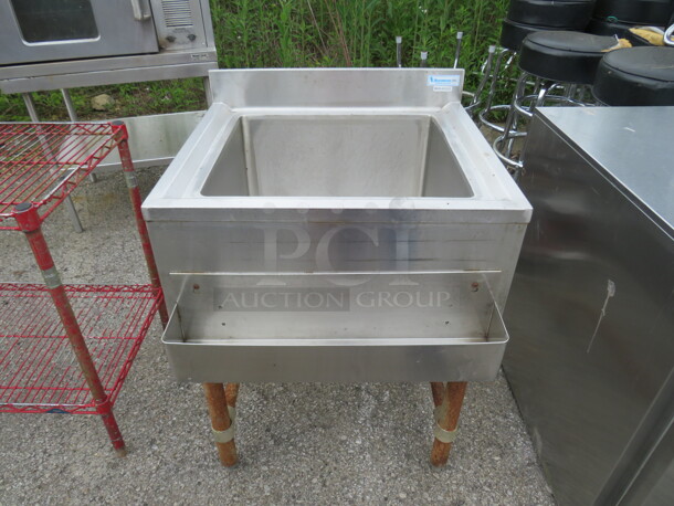 One BK Stainless Steel Ice Well With Drain, Back Splash, And Speed Rail. #BKIB-242-21. 24X25X33