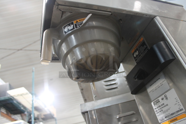Bunn ITCB-DV Stainless Steel Commercial Countertop Iced Tea Machine w/ Poly Brew Basket. 120 Volts, 1 Phase.  - Image 7 of 9