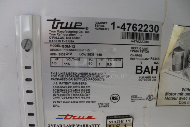True GDM-12 Metal Commercial Single Door Reach In Cooler Merchandiser w/ Poly Coated Racks. 115 Volts, 1 Phase. Tested and Working! - Image 3 of 4