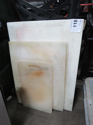 Assorted Size Cutting Board. 3XBID