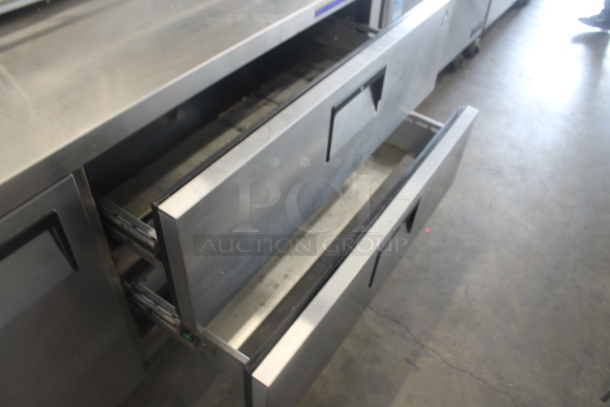 Everest ETBR3-D2 Stainless Steel Commercial 2 Drawer and 1 Door Chef Base on Commercial Casters. 115 Volts, 1 Phase. Tested and Working! - Image 5 of 7