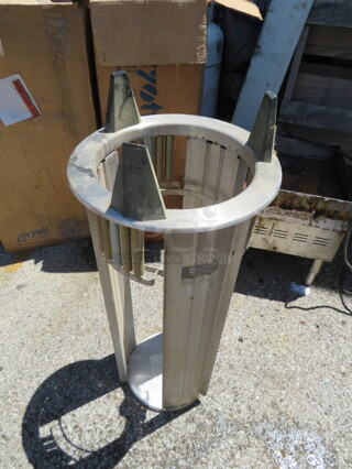 One Apw Wyott Drop In Plate Dispenser. Model# L-9.