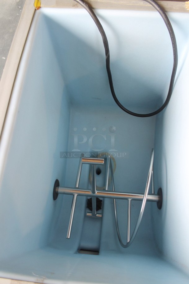 Hoshizaki DB-130H Stainless Steel Commercial Ice Bin. - Image 9 of 10