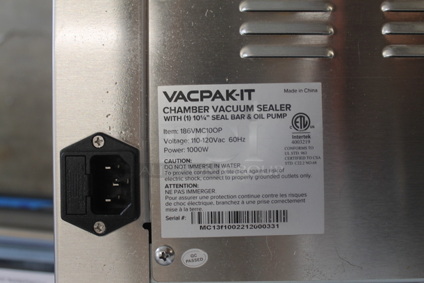 BRAND NEW SCRATCH AND DENT! VacPak-It 186VMC10OP Stainless Steel Commercial Countertop Vacuum Sealer. 110-120 Volts, 1 Phase. Tested and Working! - Image 7 of 7