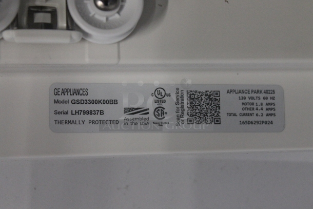GE General Electric GSD3300K00BB Undercounter Dishwasher. 120 Volts, 1 Phase.  - Image 8 of 8