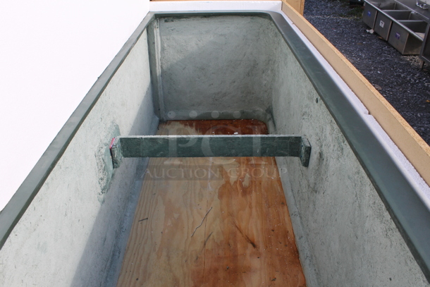 BRAND NEW! Planter w/ Wood Pattern Exterior. - Image 3 of 3