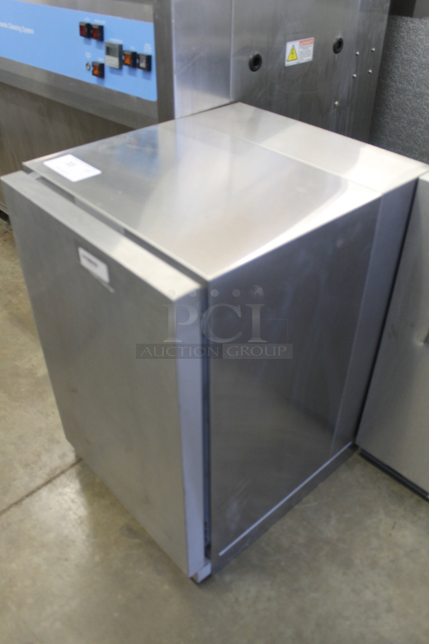 Follett Medical Grade Countertop Freezer FZR2 115 Volt, 1 Phase. Tested and Powers On But Does Not Get Cold
 - Image 3 of 6