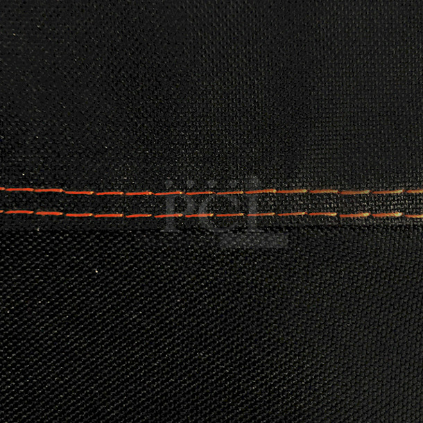 MASTERBUILT GRAVITY SERIES™ 560 Digital Charcoal Grill + Smoker Cover, Black 
17.91 x 55.71 x 47.05 Inches. 2x Your bid - Image 4 of 5