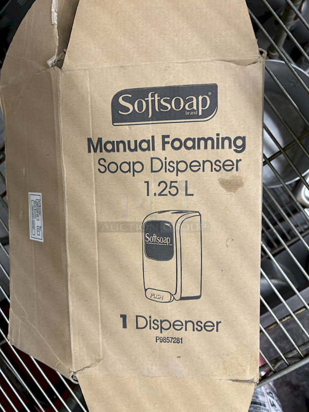 NEW/NEVER USED! Soft Soap P9857281 Manual Foaming Soap Dispenser 1.25L - Image 2 of 2