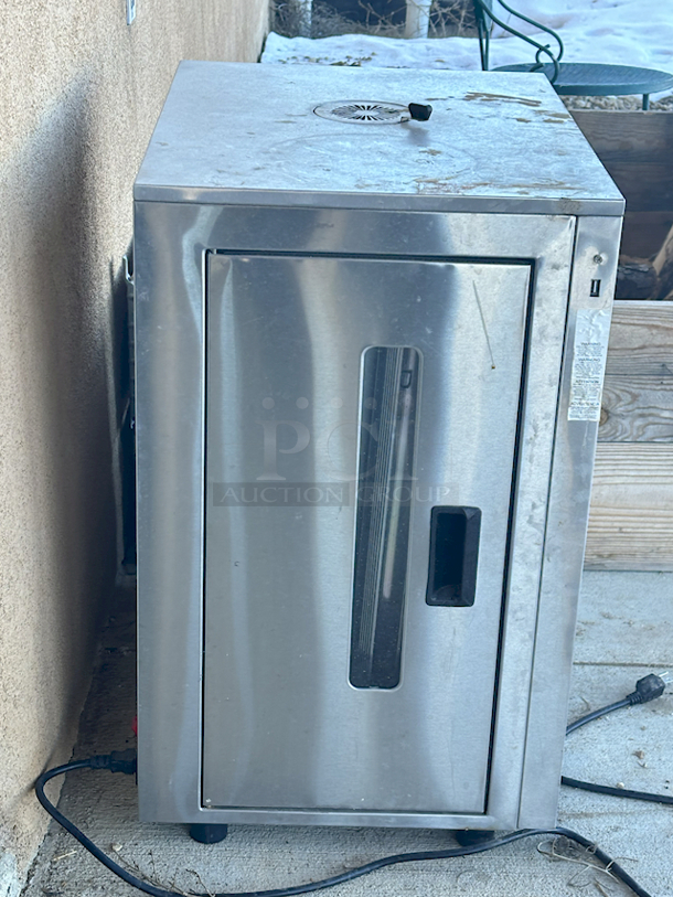 Bradley Smoker BS1019 4-Rack Natural Draft Electric Vertical Smoker. 110-120V, 50/60Hz, 1000W
17"D x 22.5"W x 28.5"H - Image 2 of 5