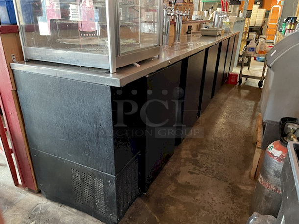 PERFECT WORKING ORDER! BK-Resources DBC-24-95 Draft Beer Cooler, 95-1/2″ x 28″ x 37″(h) w/ (6) Taps, (3) Polished Stainless Steel Towers, (3) Solid Stay Open Doors, Light, holds (5) Kegs, 18 ga. Stainless Steel - 115V 50/60HZ - Image 3 of 6