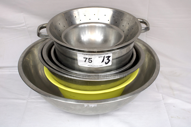 AMAZING! 13pc Graduated Mixing Bowl Set. 13x Your Bid  - Image 2 of 11