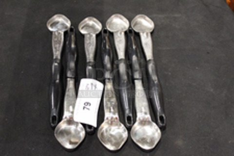 Vollrath 6412120 Jacob's Pride 1 oz. Black Solid Oval Spoodle® Portion Spoon. 
Length	12 1/2 Inches; Bowl Length 2 5/16 Inches; Bowl Width 2 1/8 Inches