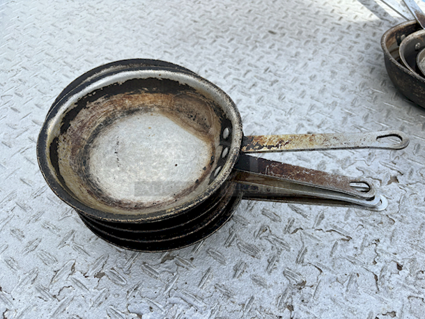 CHEF GRADE! 8-1/2" Frying Pans. 5x Your Bid - Image 2 of 2