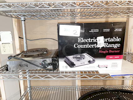 NEW & SLIGHTLY USED!! Avantco EB100 Single Burner Countertop Ranges - 120V. 2x Your Bid
