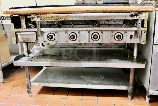  48" Snap Action Thermostatic Griddle, Natrual Gas, 120V. Plus Equipment Stand. In Working Order Until Restaurant Closed Due To Pandemic.  - Image 2 of 5