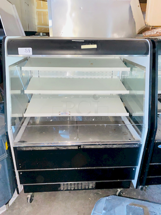 2 For 1!! Federal Industries RSSD460SC-5 Open Air Self Serve Merchandisers. On Commercial Casters. 
Tested. Turned On and Gets Cold. 
Condition 8/10                                                                              
47.-1/4"x 35-1/4"x 60-1/4"
120/208-240v, 60Hz, 1Ph, 13 Total Amps

 - Image 2 of 3