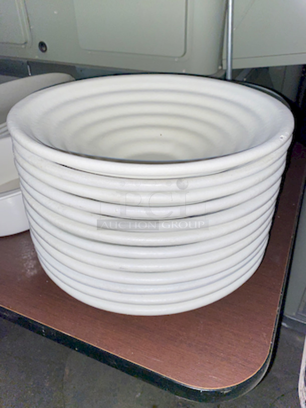 Table Full of High Quality Ceramic Platters, Includes Table Top and Bases. 

 - Image 2 of 6
