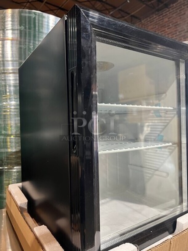BRAND NEW! Model G5 Display Merchandiser Cooler! 120V 1 Phase! - Image 2 of 6
