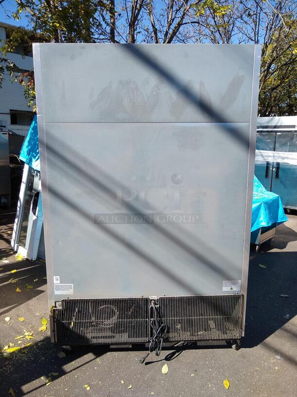 True T-49-HC 54" Two Section Reach In Refrigerator, (2) Right Hinge Solid Doors, 115v - Image 3 of 5