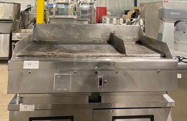 WoodStone Countertop Commercial Natural Gas Powered Flat Griddle! With Split Top! All Stainless Steel! With Back & Side Splashes! 120V 1 Phase! Model: WS-PL-4836-4-CT00NG SN: GP1b16OCT1807222! - Image 1 of 10