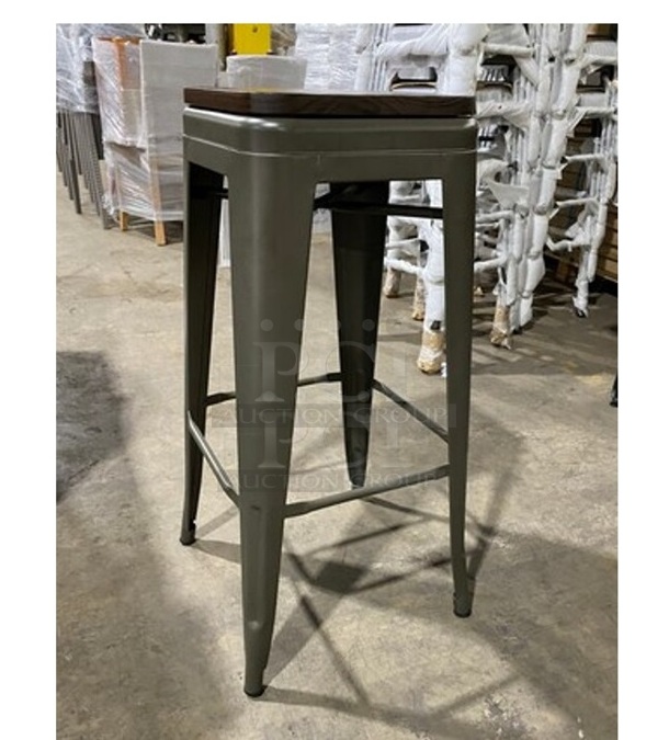 BRAND NEW! Astor Matte Platinum Clear Coated Finish Heavy Duty Metal Bar Height Stools! With Walnut Seat Top! With Footrest! 5 x Your Bid! - Image 1 of 10