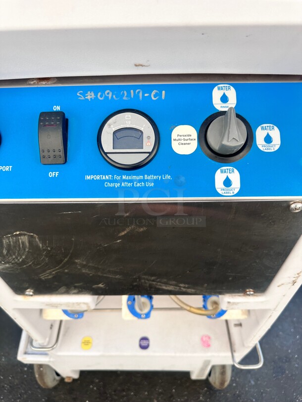 Ecolab Cleaning Caddy w/Wet Vac 115 Volt Working - Image 7 of 10