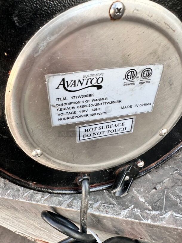 Avantco W300BK 6 Qt. Round Black Warmer - 120V, 300W Tested and Working - Image 2 of 3