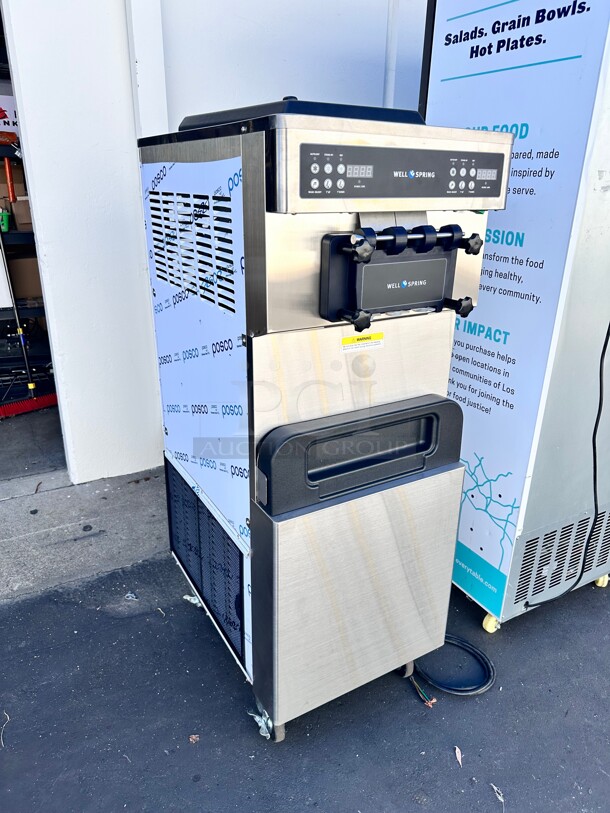 New Well Spring WIGG-100 Three Flavor Ice Cream Maker Soft Serve 220 Volt 1 Phase - Image 3 of 9