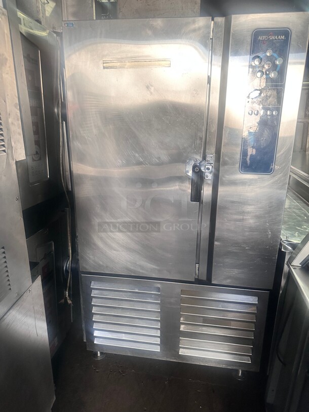 Alto-Shaam QC-40 44" Quickchiller Reach In Commercial Blast Chiller - 240 lb. 220 Volt 1 Phase Working - Image 3 of 9