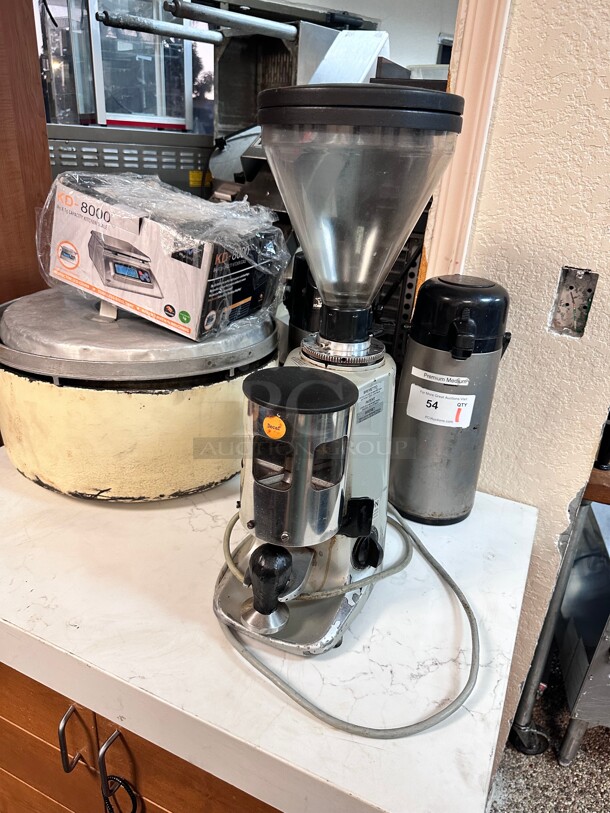 Working Mazzer Super Jolly E Doser Espresso Grinder NSF 115 Volt - Image 3 of 6