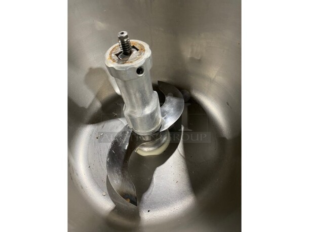 Hobart Heavy Duty Commercial VCM! Vertical Chopper/Cutter/Mincer! Model VCM40 Serial U7617850! 208V 3 Phase! Working When Removed! - Image 5 of 7
