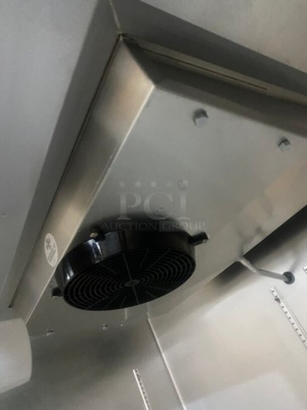 AMAZING! BRAND NEW! Continental Commercial 2 Door Reach In Refrigerator! With Poly Coated Racks! All Stainless Steel! Model: 2RN 115V 60HZ 1 Phase - Image 6 of 8